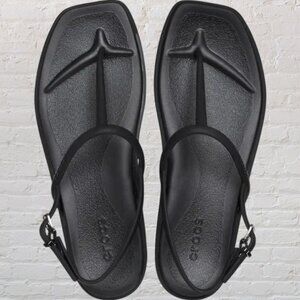 Size 10 CROCS Women's Sleek Black Sandals NWT